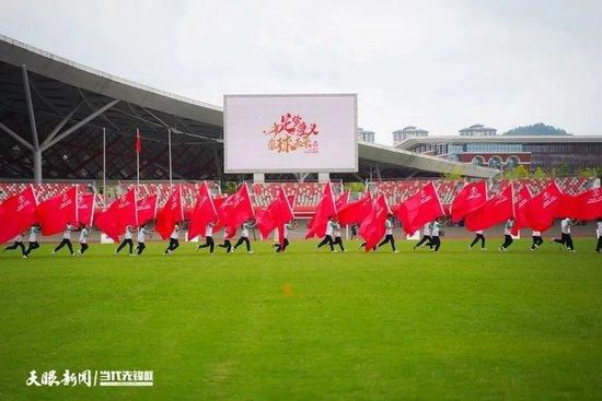 当地时间10月7日，法国巴黎，甄子丹现身电影《疾速追杀4》的拍摄现场